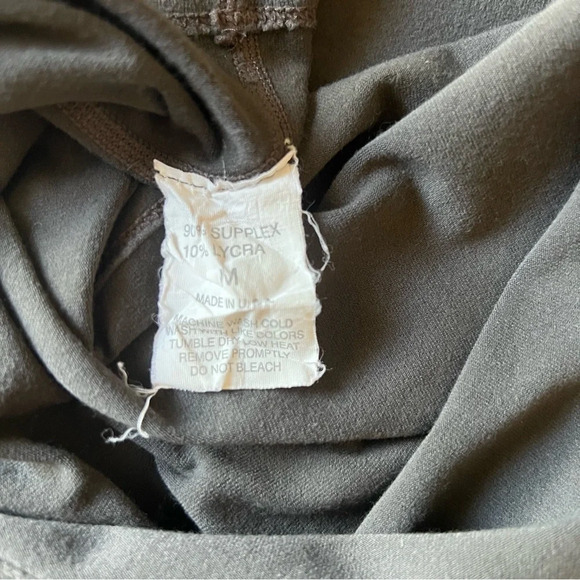 Beyon yoga Gray Tank Top - Picture 5 of 6